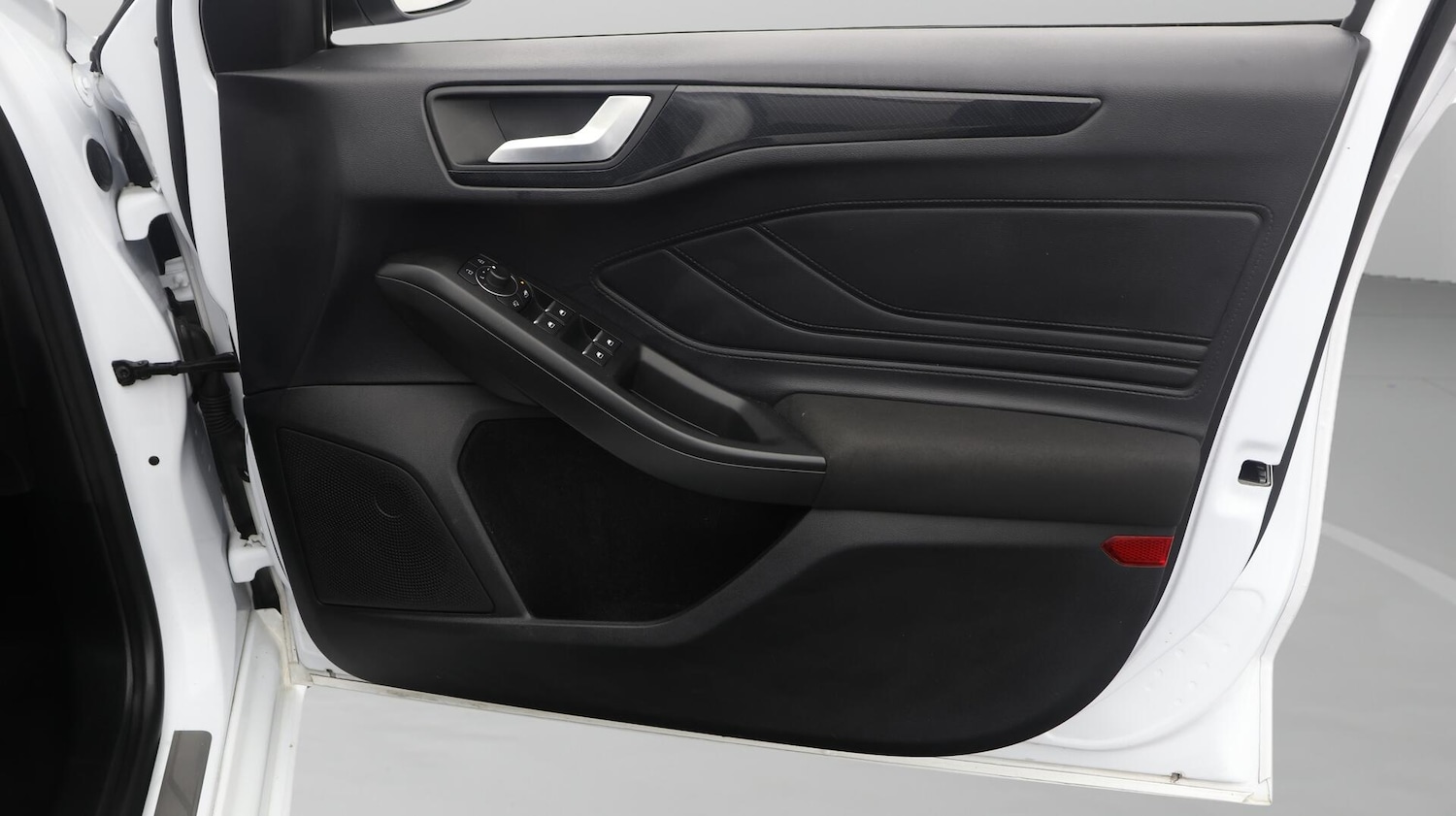 Used Ford Focus 2023 for sale - 76472173: Photo 16