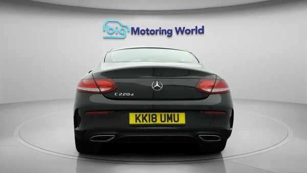 Used Mercedes-Benz C-Class 2018 for sale - 76246912: Photo 7