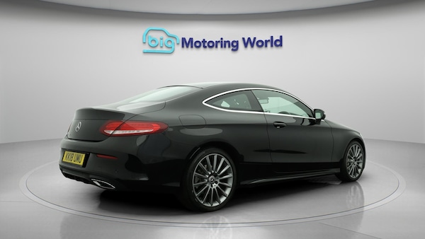 Used Mercedes-Benz C-Class 2018 for sale - 76246912: Photo 8