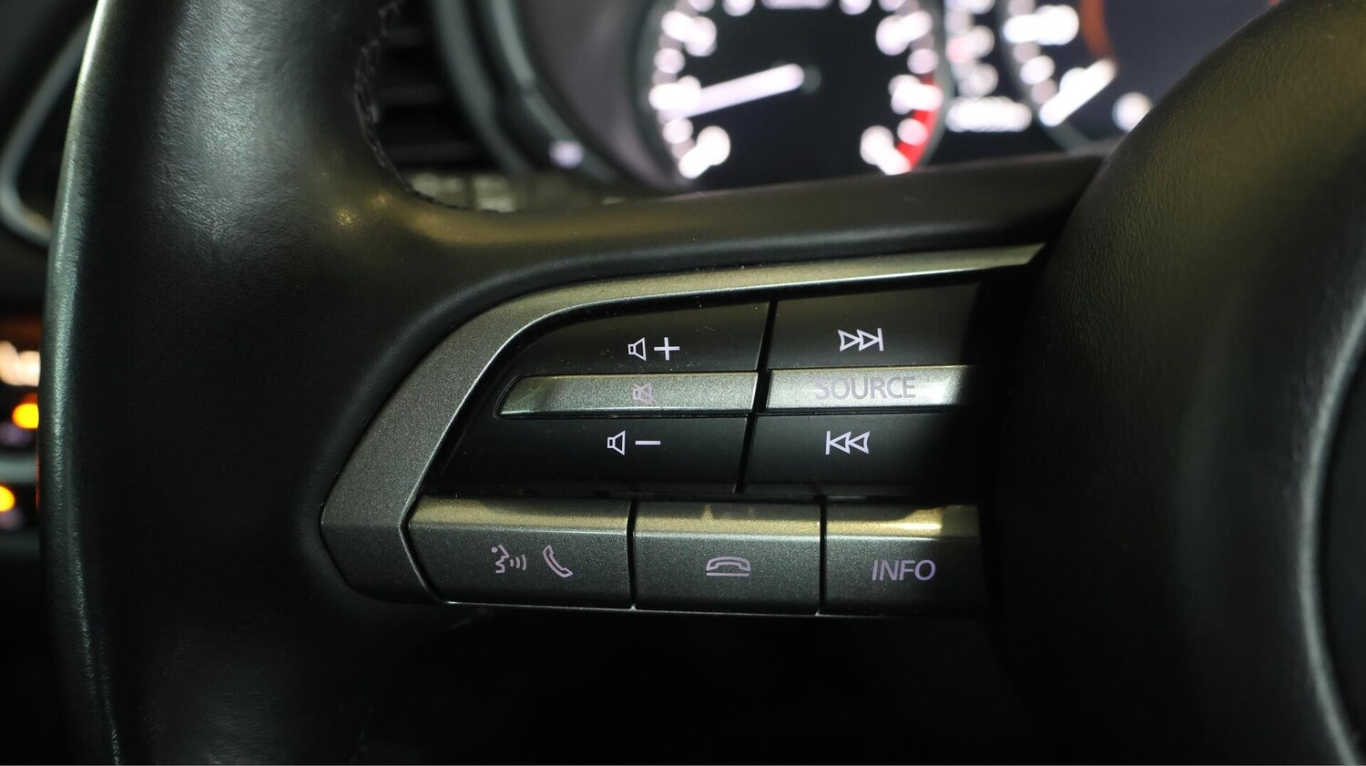 Used Mazda CX-30 2023 for sale - 76151662: Photo 24