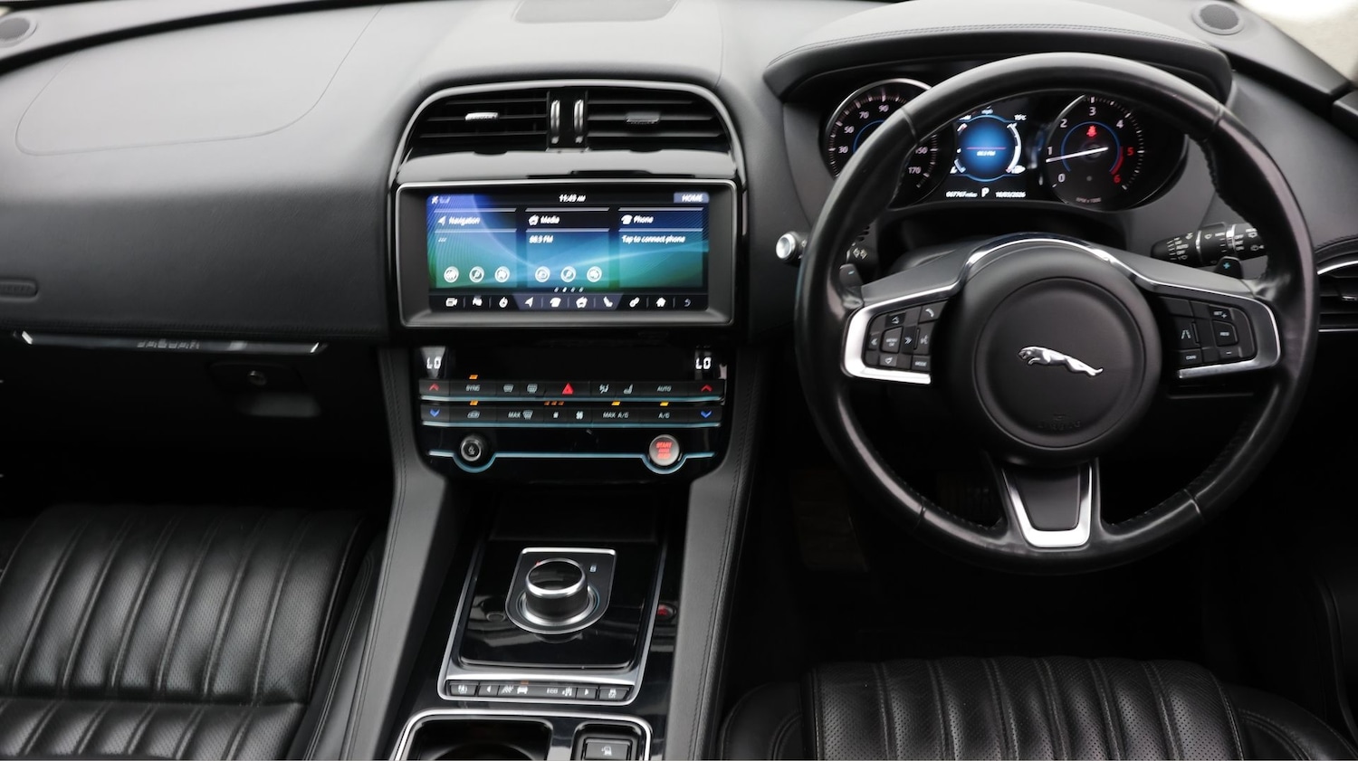 Used Jaguar F-Pace 2020 for sale - 77935922: Photo 13