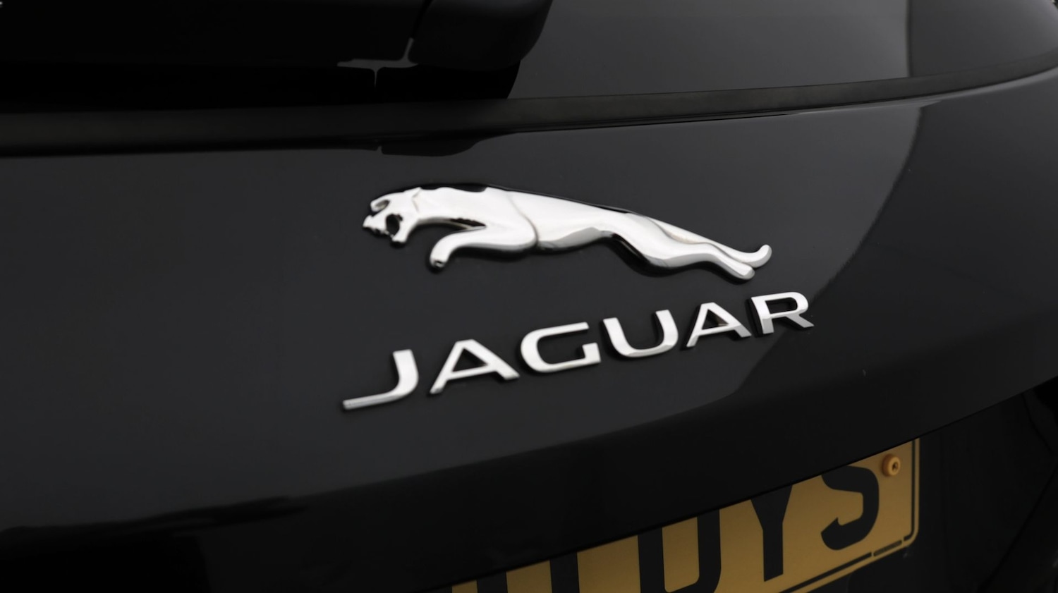 Used Jaguar F-Pace 2020 for sale - 77935922: Photo 20