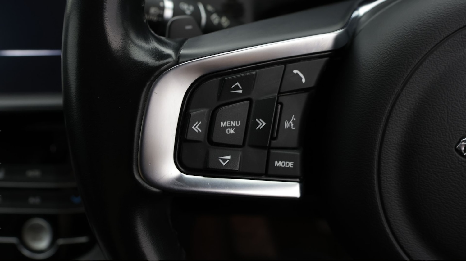 Used Jaguar F-Pace 2020 for sale - 77935922: Photo 21