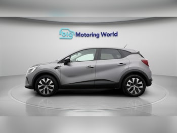 Used Renault Captur 2023 for sale - 78909905: Photo