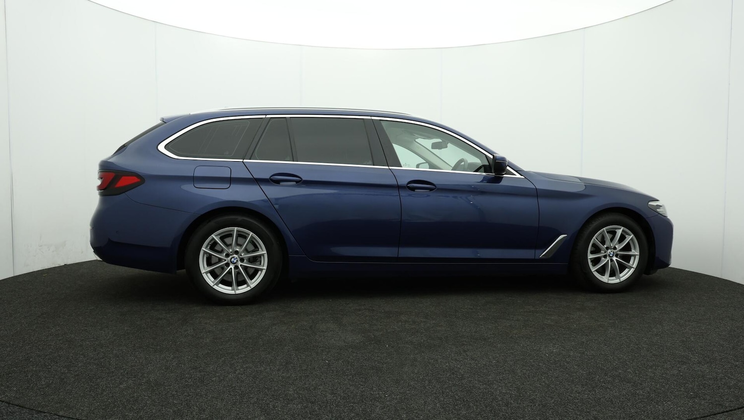 Used BMW 5 Series 2021 for sale - 76084758: Photo 41