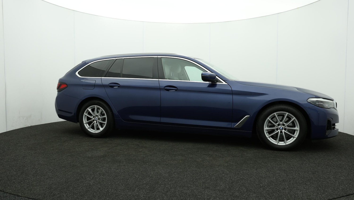 Used BMW 5 Series 2021 for sale - 76084758: Photo 45