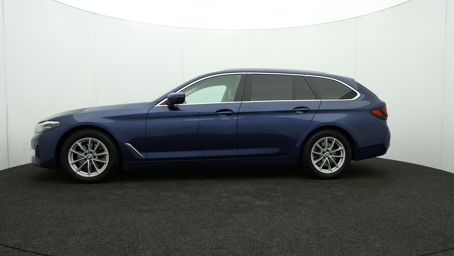 Used BMW 5 Series 2021 for sale - 76084758: Photo 71