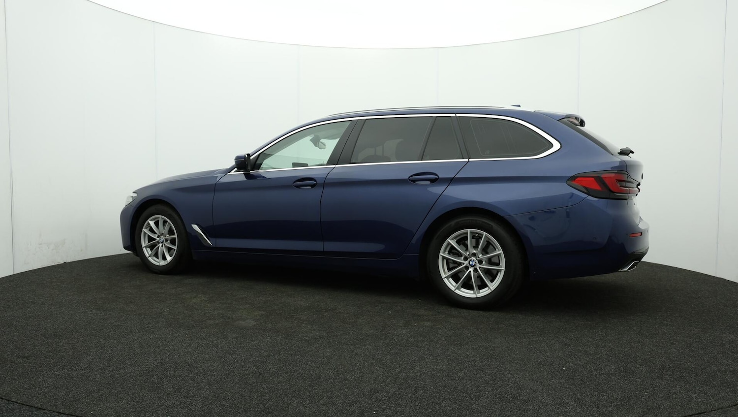 Used BMW 5 Series 2021 for sale - 76084758: Photo 76