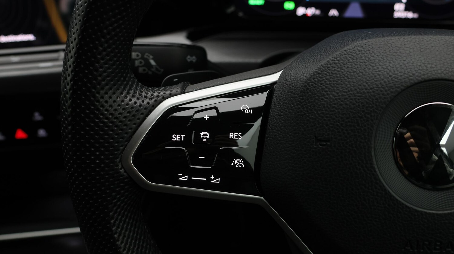 Used Volkswagen Golf 2021 for sale - 77802220: Photo 23