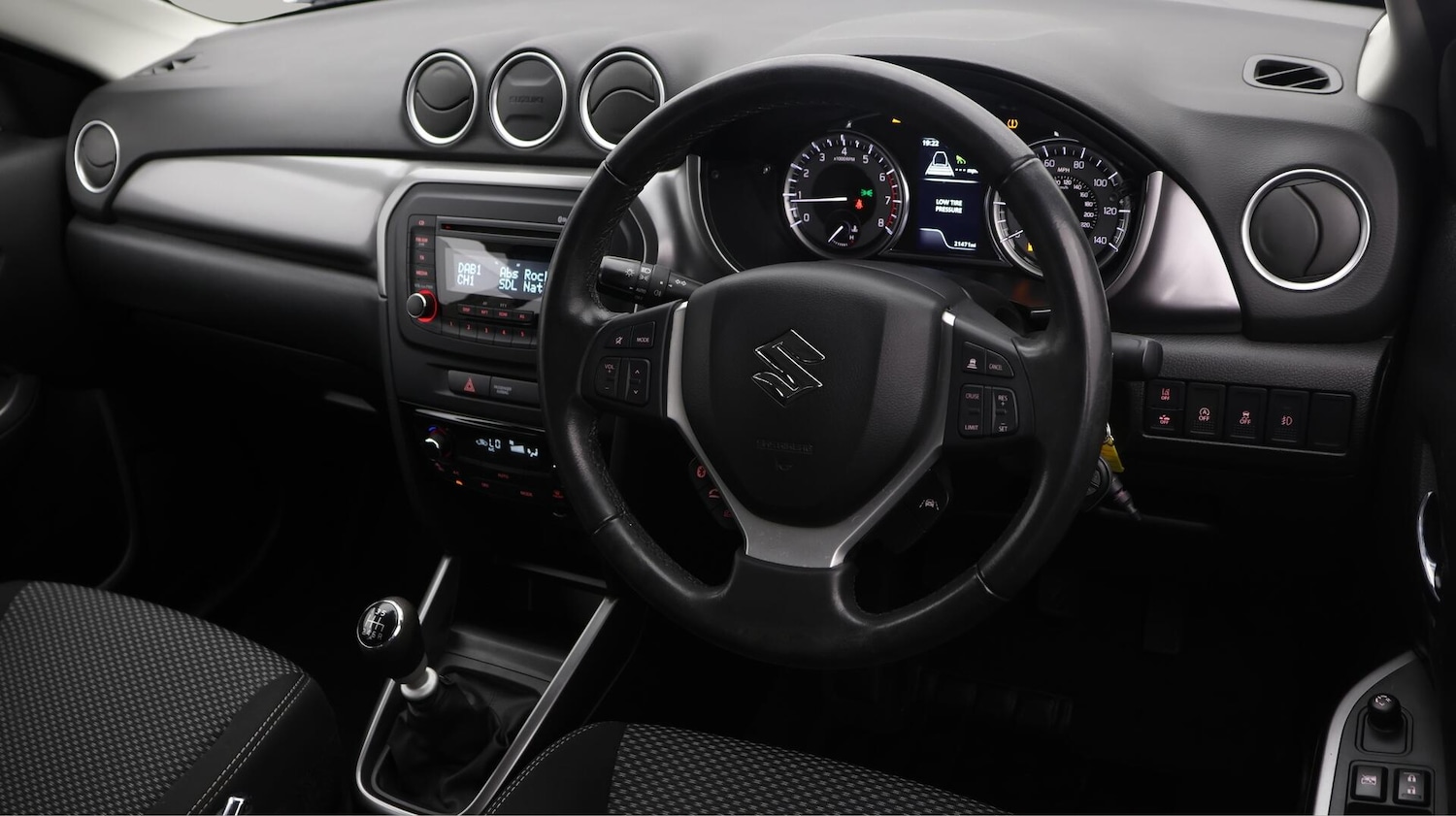 Used Suzuki Vitara 2022 for sale - 76381130: Photo 9