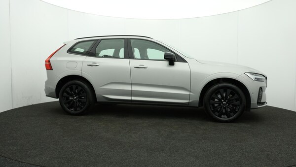 Used Volvo XC60 2022 for sale - 76042127: Photo 44