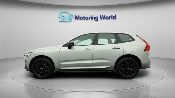 Used Volvo XC60 2022 for sale - 76042127: Photo 5