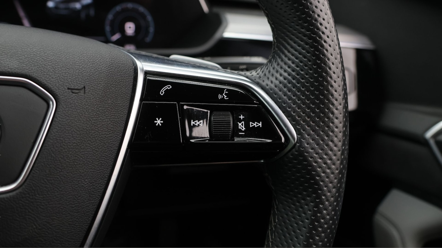 Used Audi e-tron 2022 for sale - 77669395: Photo 24