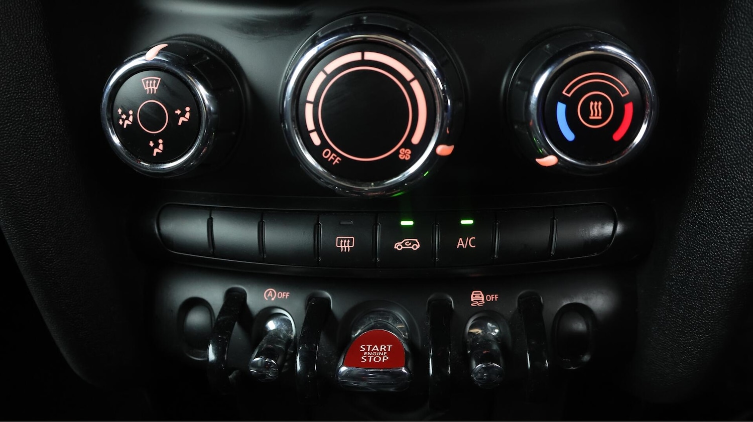 Used MINI Hatch 2018 for sale - 76284439: Photo 13