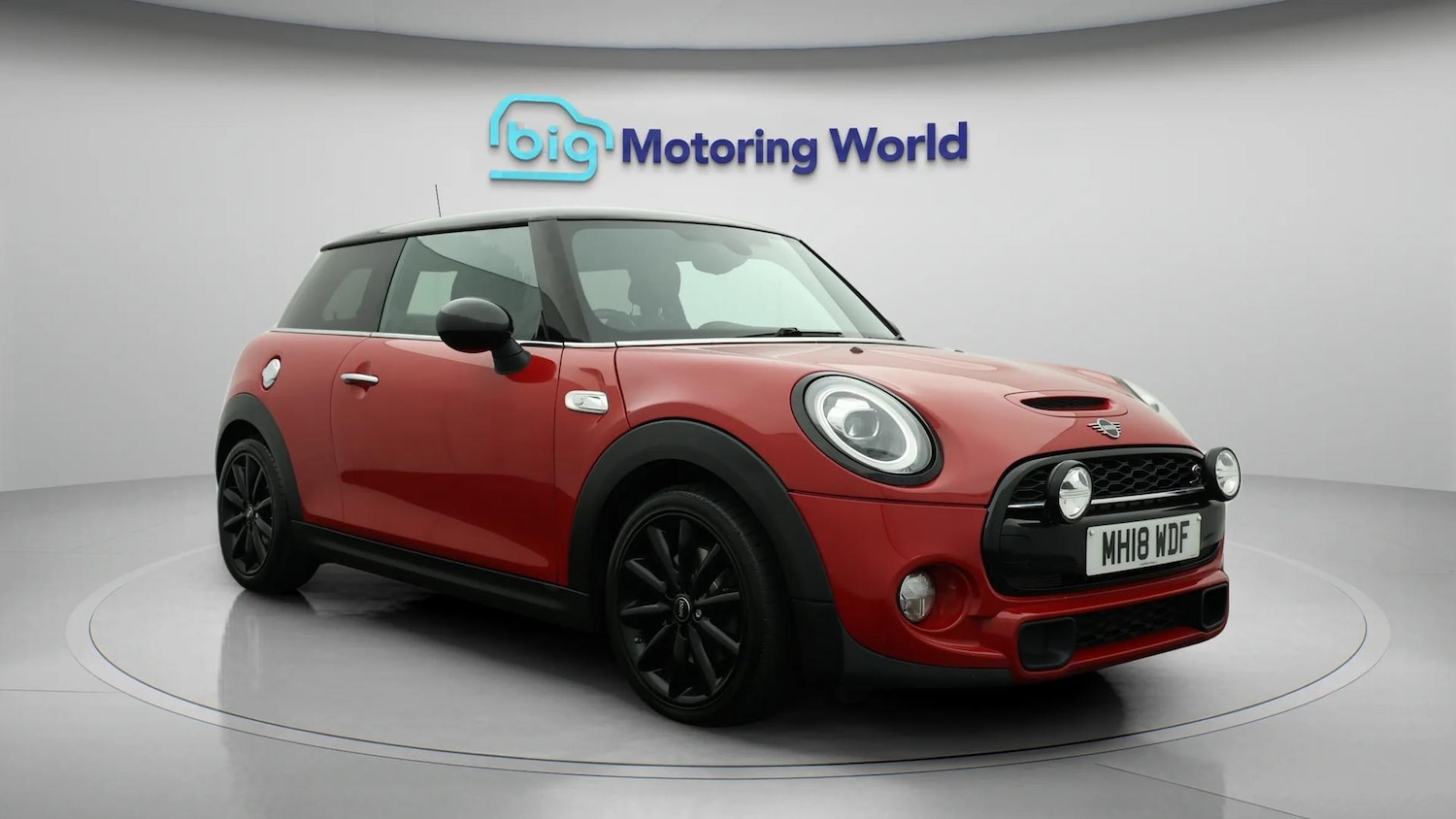 Used MINI Hatch 2018 for sale - 76284439: Photo 2