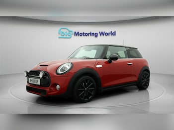 Used MINI Hatch 2018 for sale - 76284439: Photo