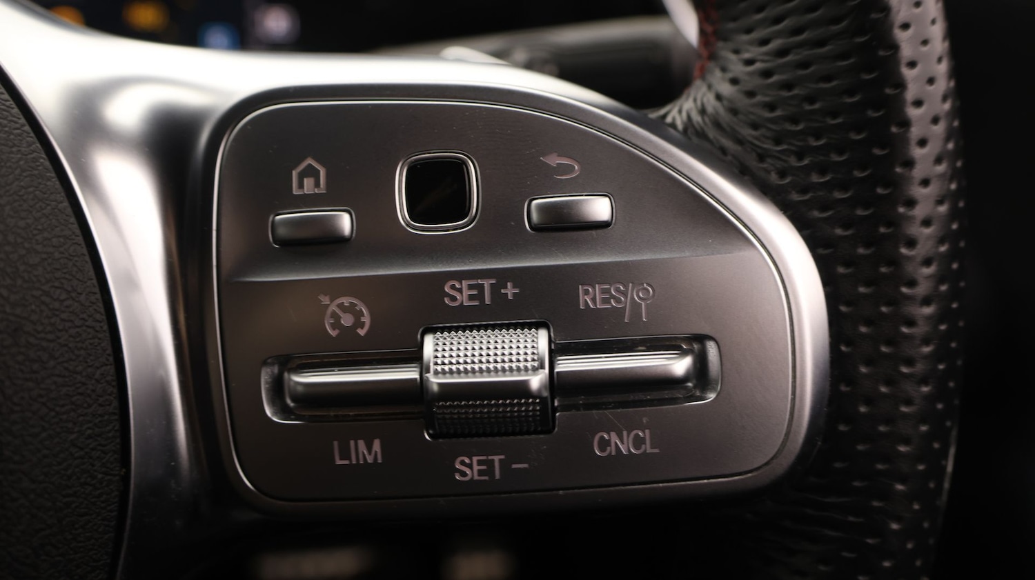 Used Mercedes-Benz A-Class 2019 for sale - 77330016: Photo 24