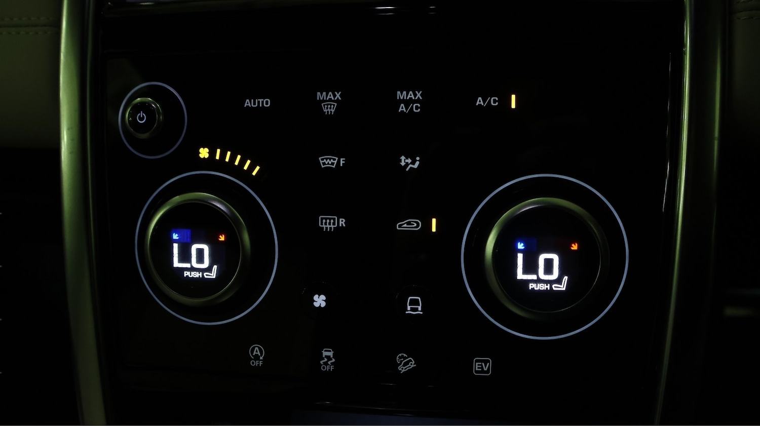 Used Land Rover Discovery Sport for sale - 77181975: Photo 12