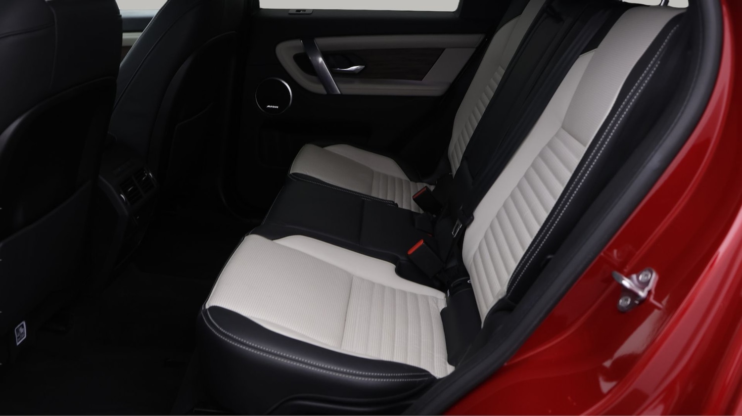 Used Land Rover Discovery Sport for sale - 77181975: Photo 16