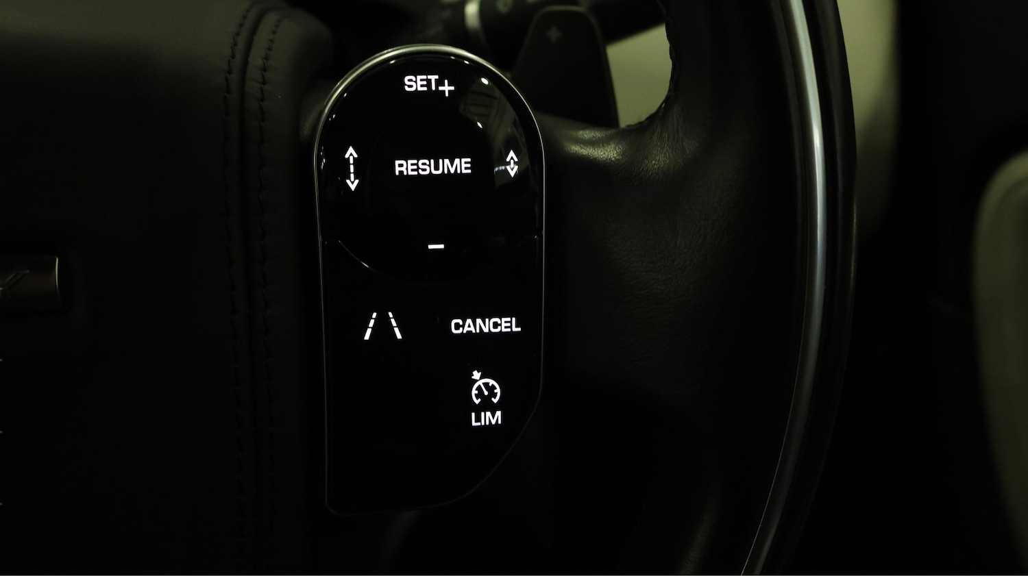 Used Land Rover Discovery Sport for sale - 77181975: Photo 22