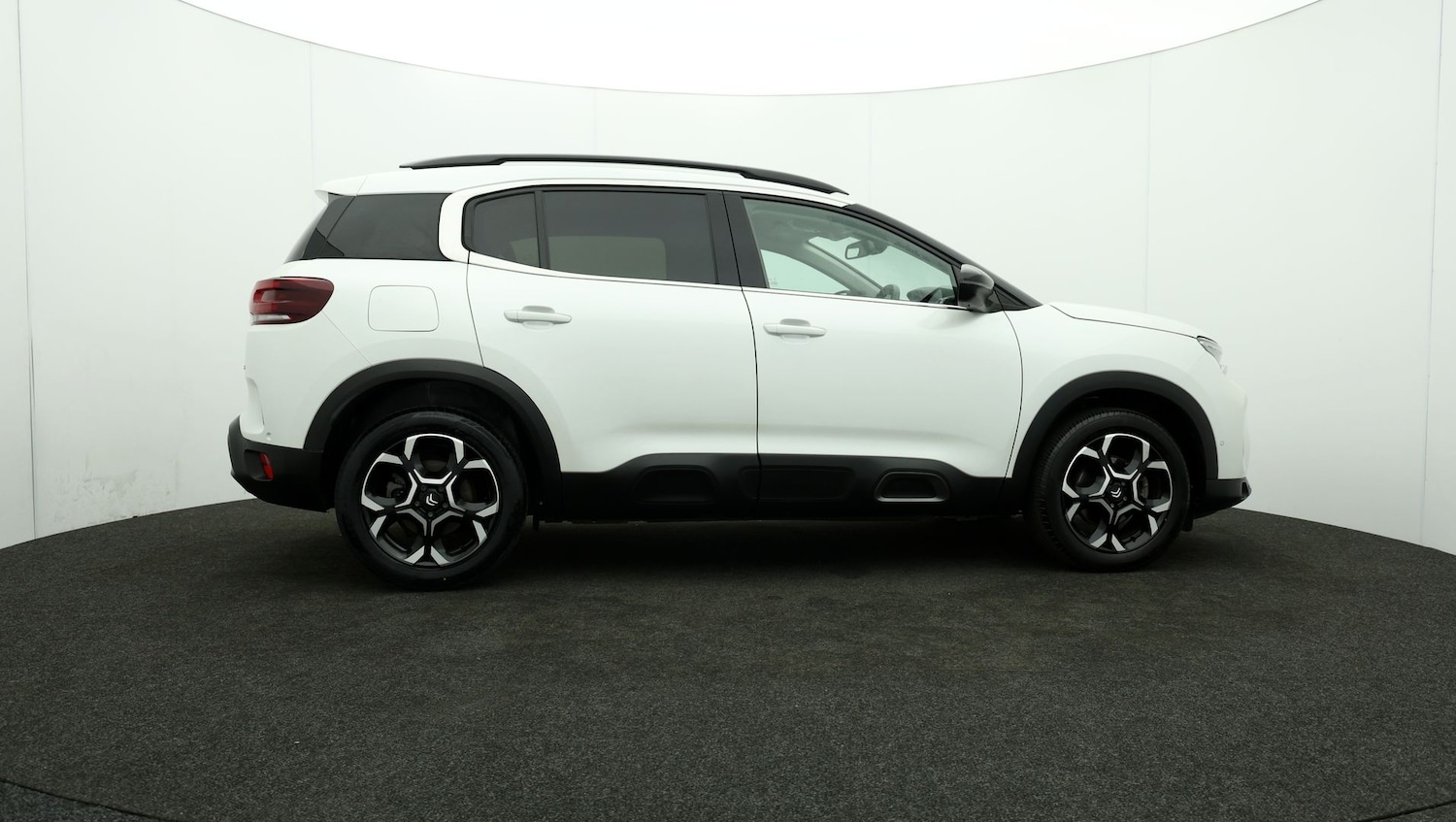 Used Citroen C5 Aircross 2024 for sale - 76810300: Photo 32