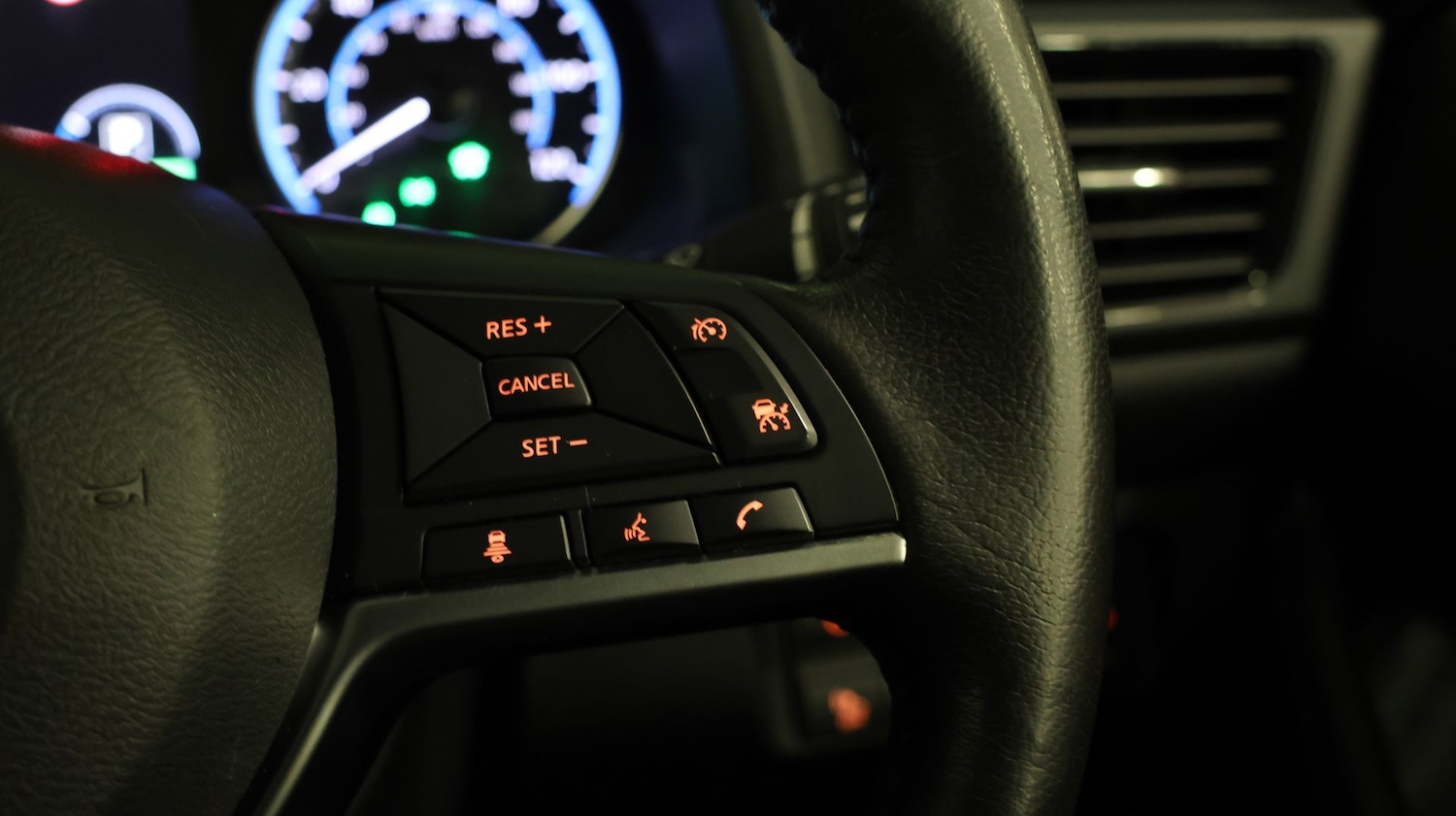 Used Nissan Leaf 2021 for sale - 77386201: Photo 23