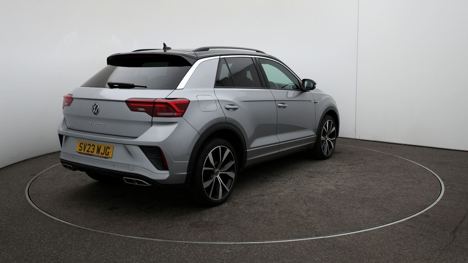 Used Volkswagen T-Roc 2023 for sale - 76906217: Photo 48