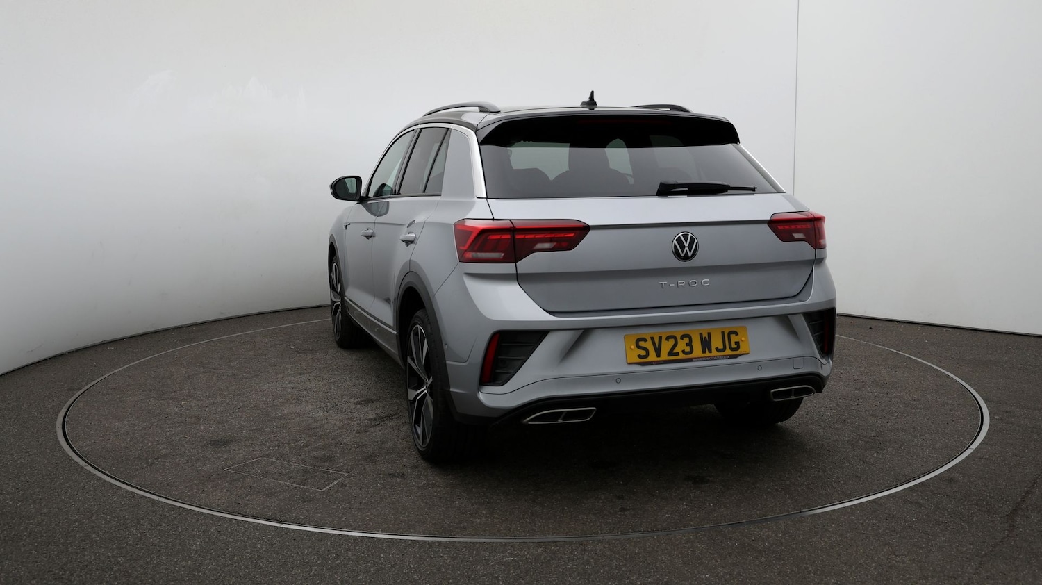 Used Volkswagen T-Roc 2023 for sale - 76906217: Photo 54