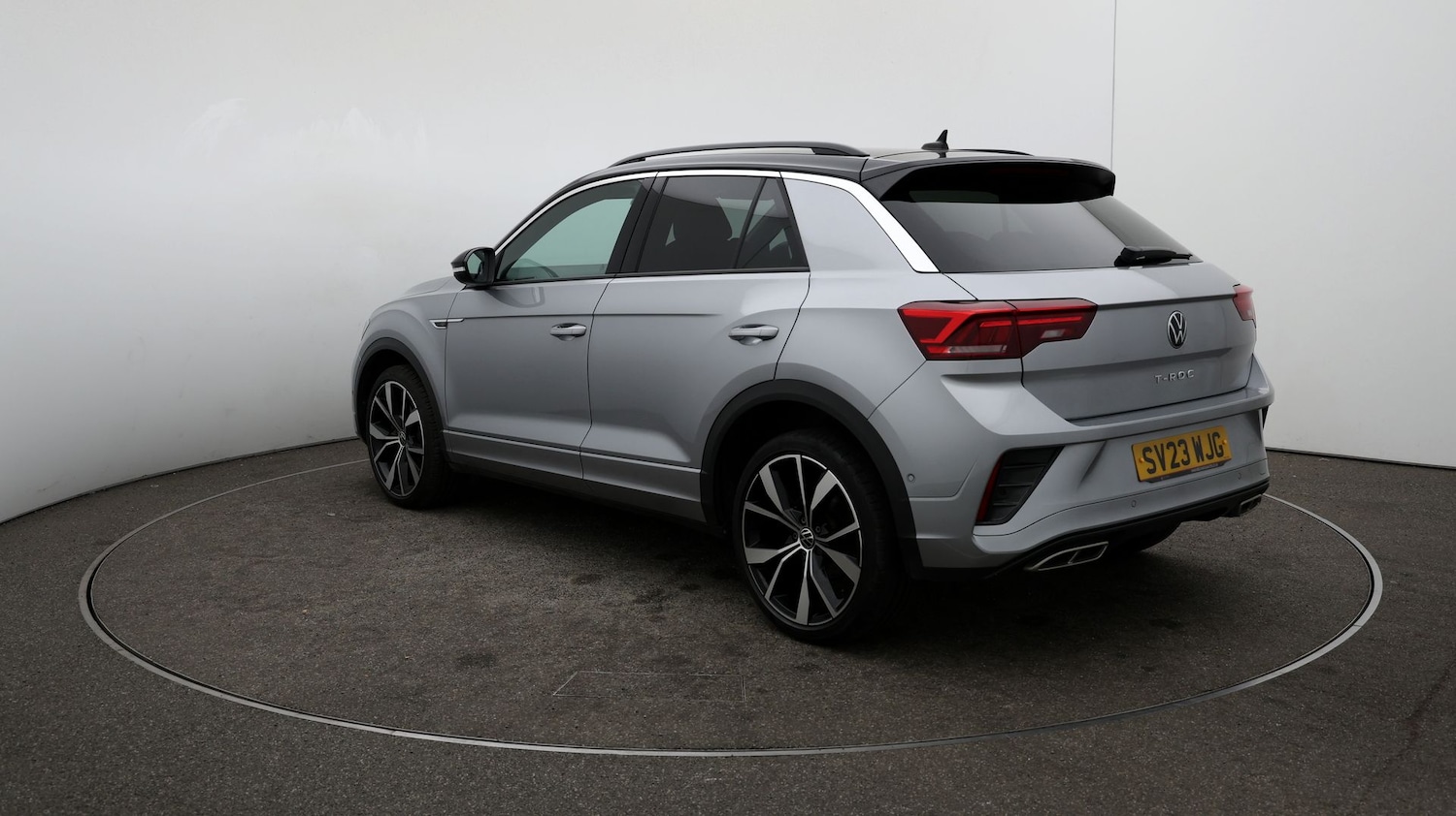 Used Volkswagen T-Roc 2023 for sale - 76906217: Photo 56