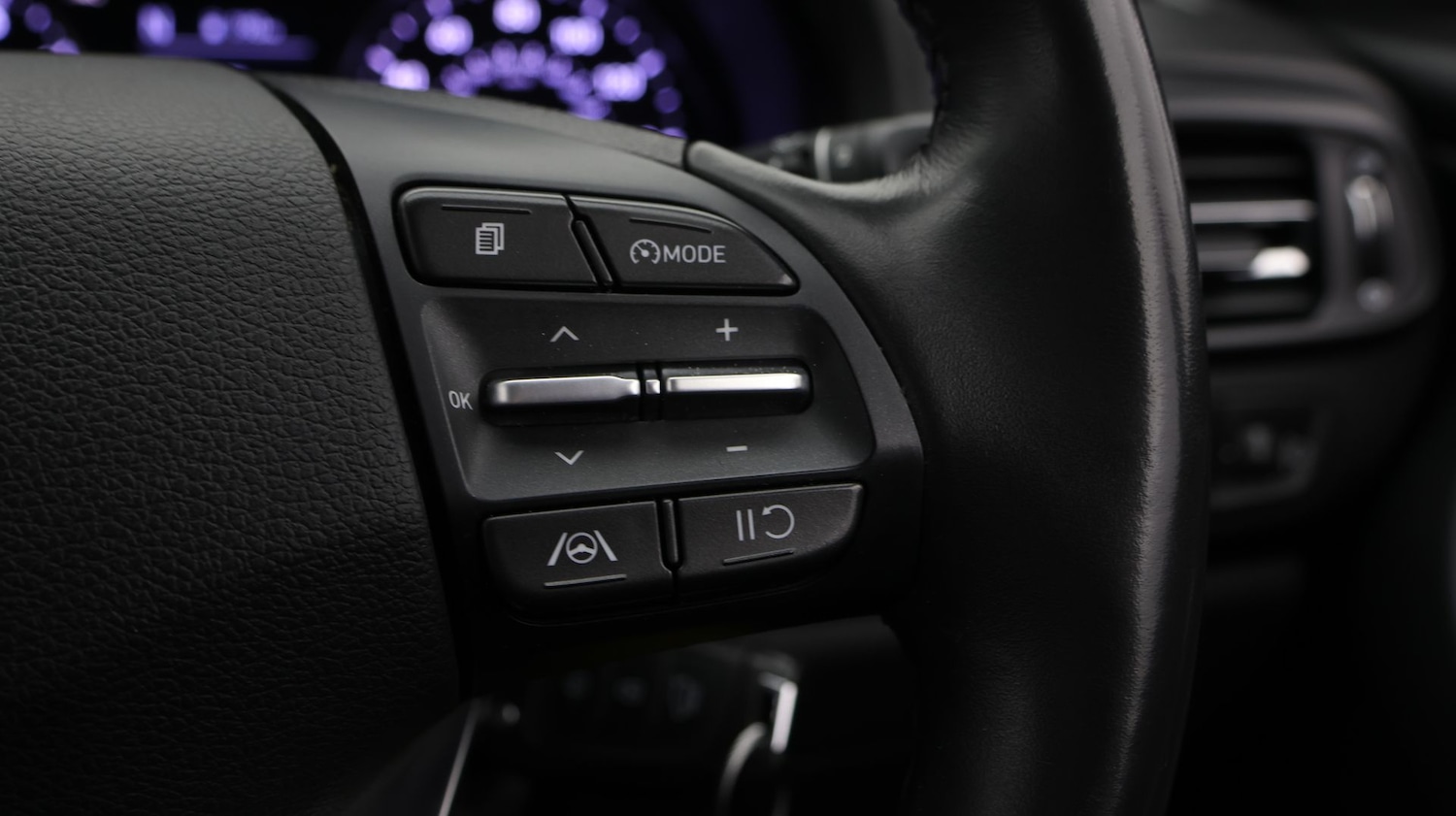 Used Hyundai i30 2022 for sale - 77262663: Photo 23