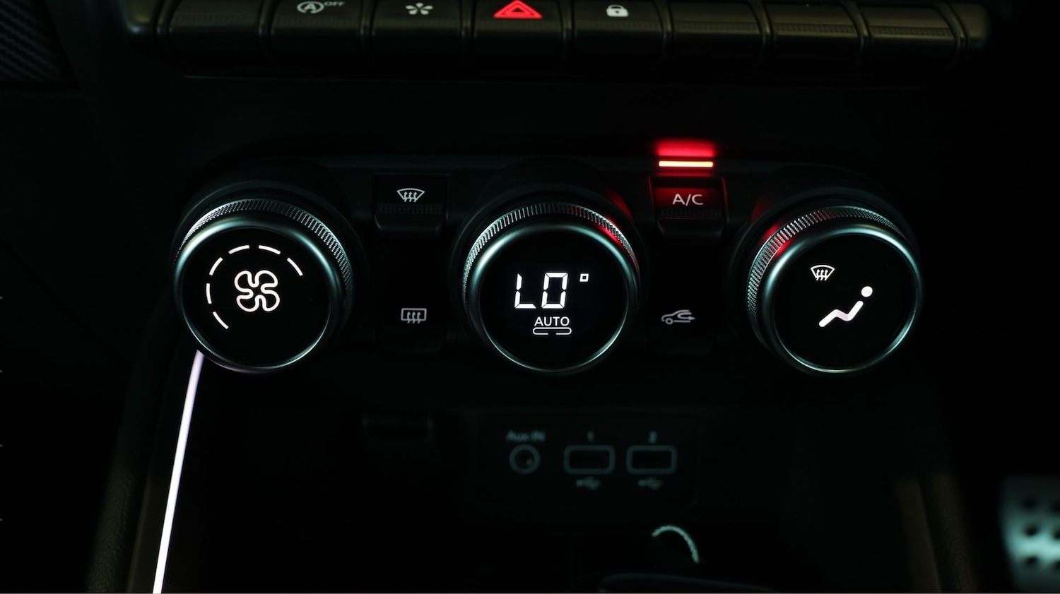 Used Renault Clio 2023 for sale - 77746079: Photo 12