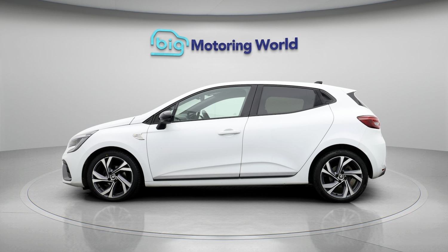 Used Renault Clio 2023 for sale - 77746079: Photo 4