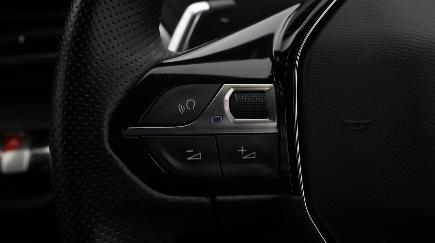 Used Peugeot 3008 2021 for sale - 76282731: Photo 24