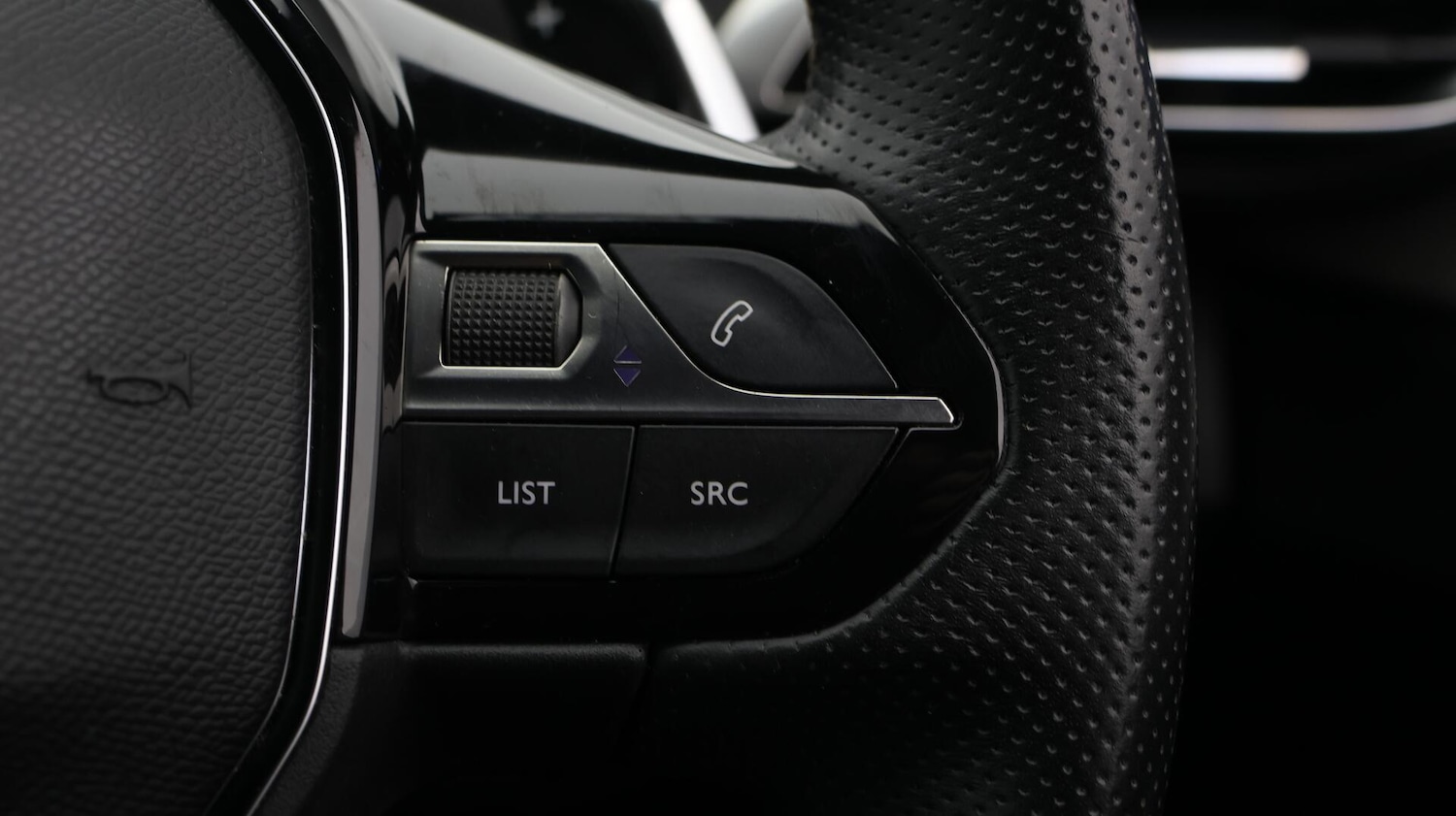 Used Peugeot 3008 2021 for sale - 76282731: Photo 25