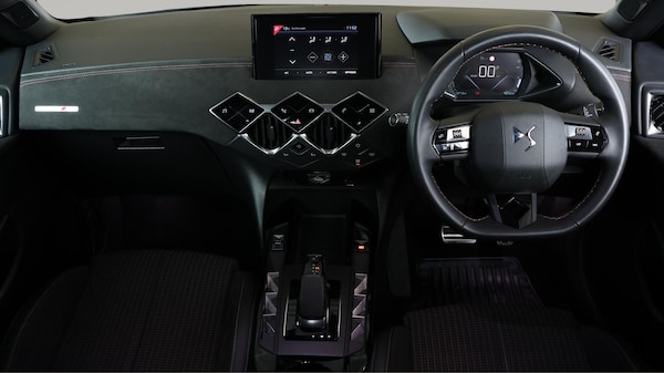 Used DS Automobiles DS 3 Crossback 2022 for sale - 76240035: Photo 14