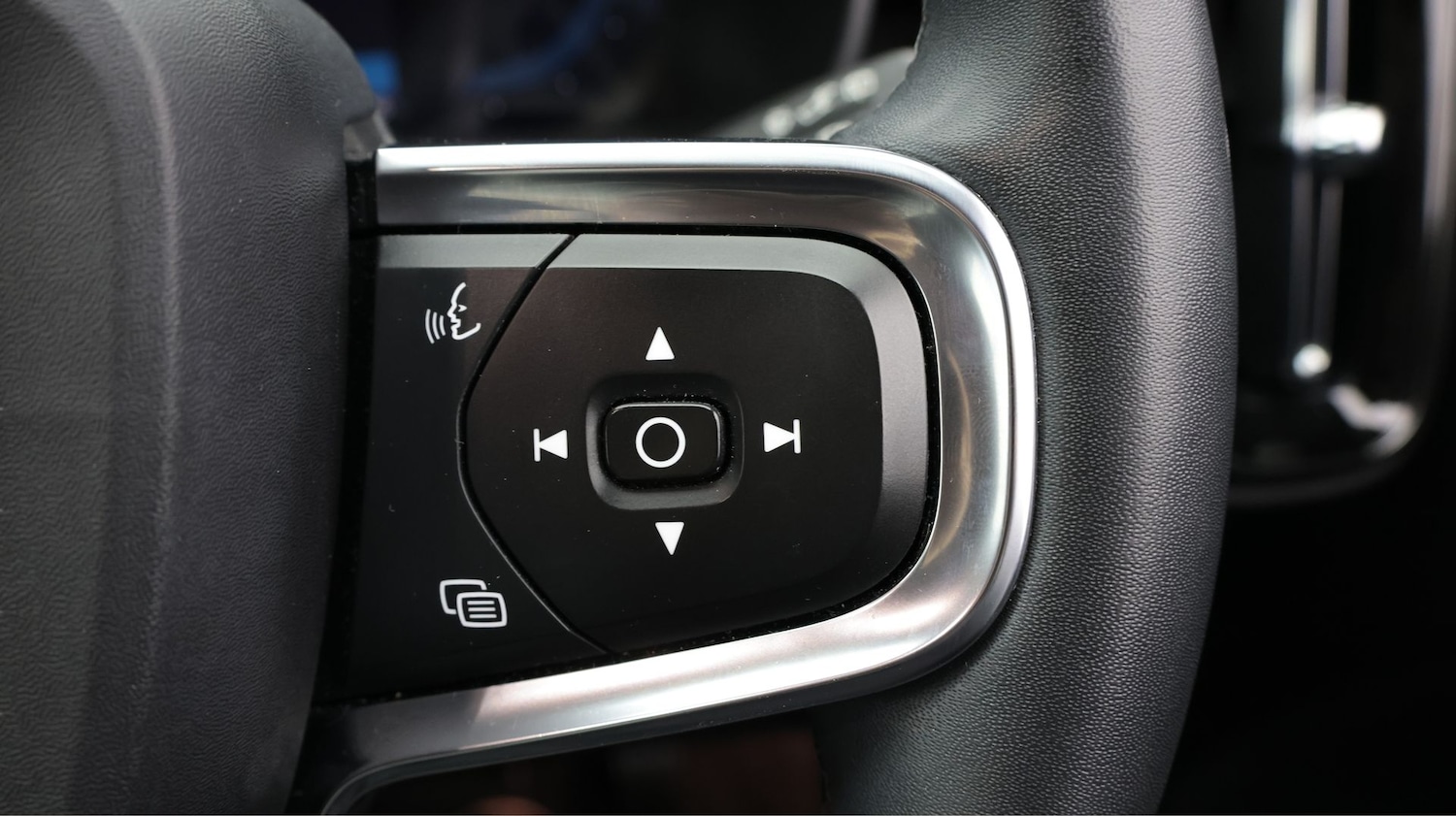 Used Volvo XC40 2022 for sale - 77609755: Photo 22