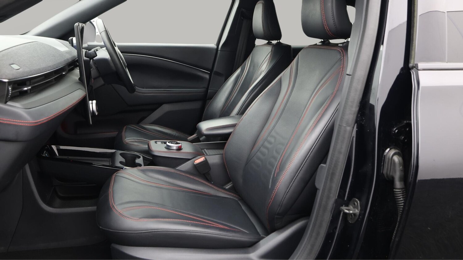 Used Ford Mustang Mach-E 2021 for sale - 76688494: Photo 15