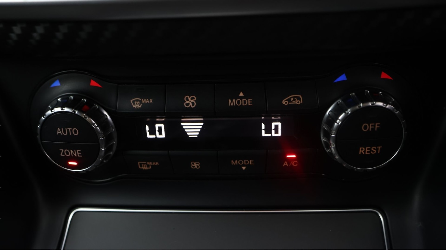 Used Mercedes-Benz A-Class 2017 for sale - 77210948: Photo 12