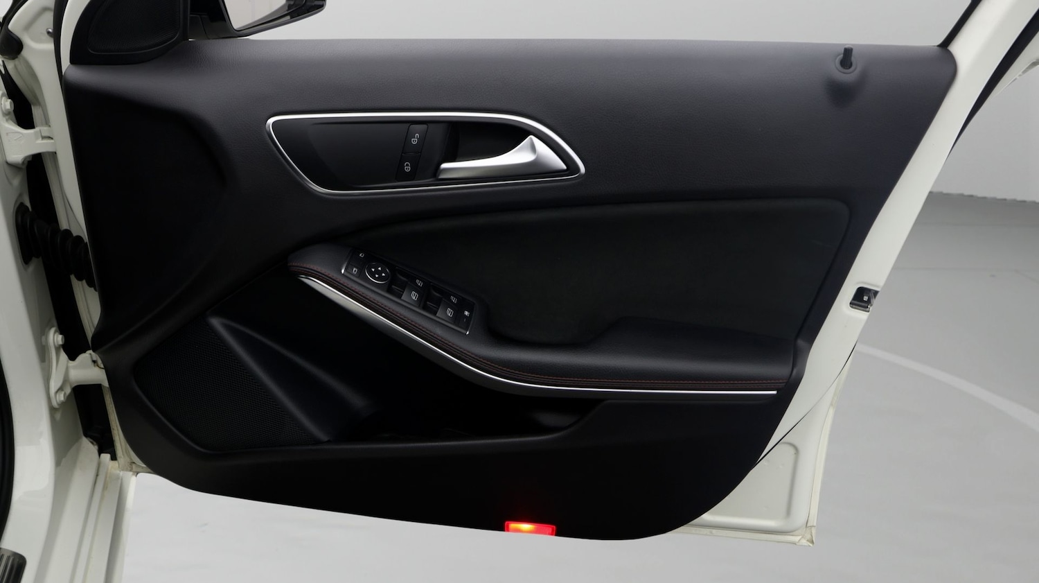 Used Mercedes-Benz A-Class 2017 for sale - 77210948: Photo 15