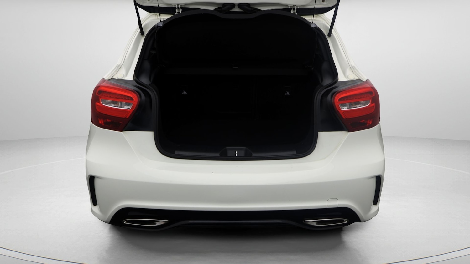 Used Mercedes-Benz A-Class 2017 for sale - 77210948: Photo 17