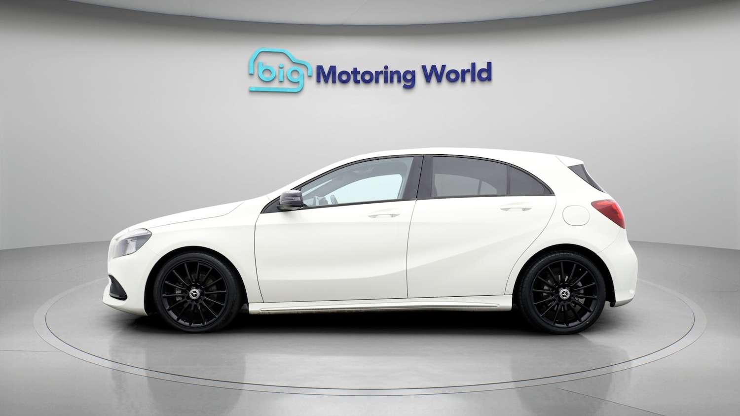 Used Mercedes-Benz A-Class 2017 for sale - 77210948: Photo 4