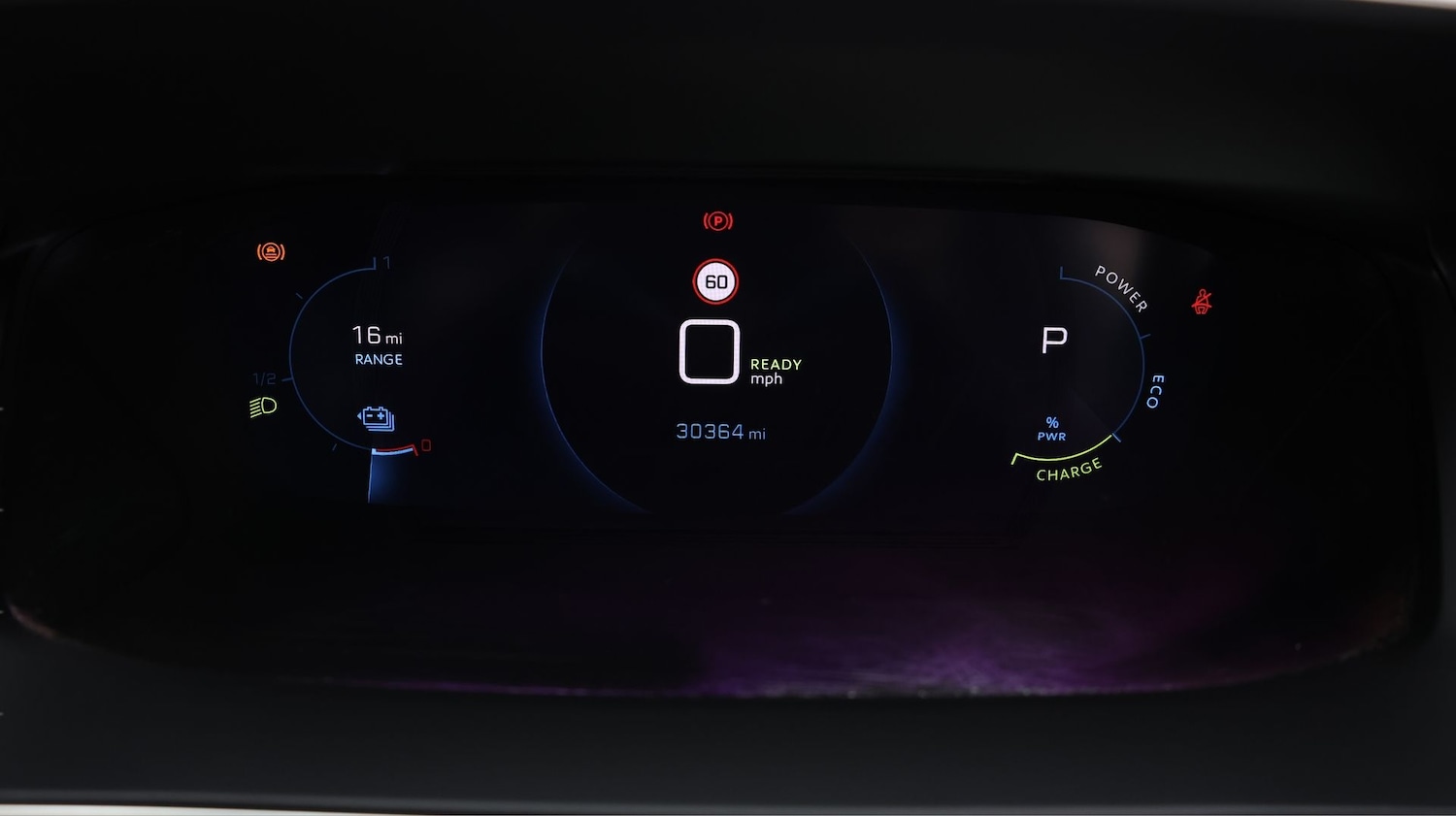 Used Peugeot 2008 2021 for sale - 77382832: Photo 10