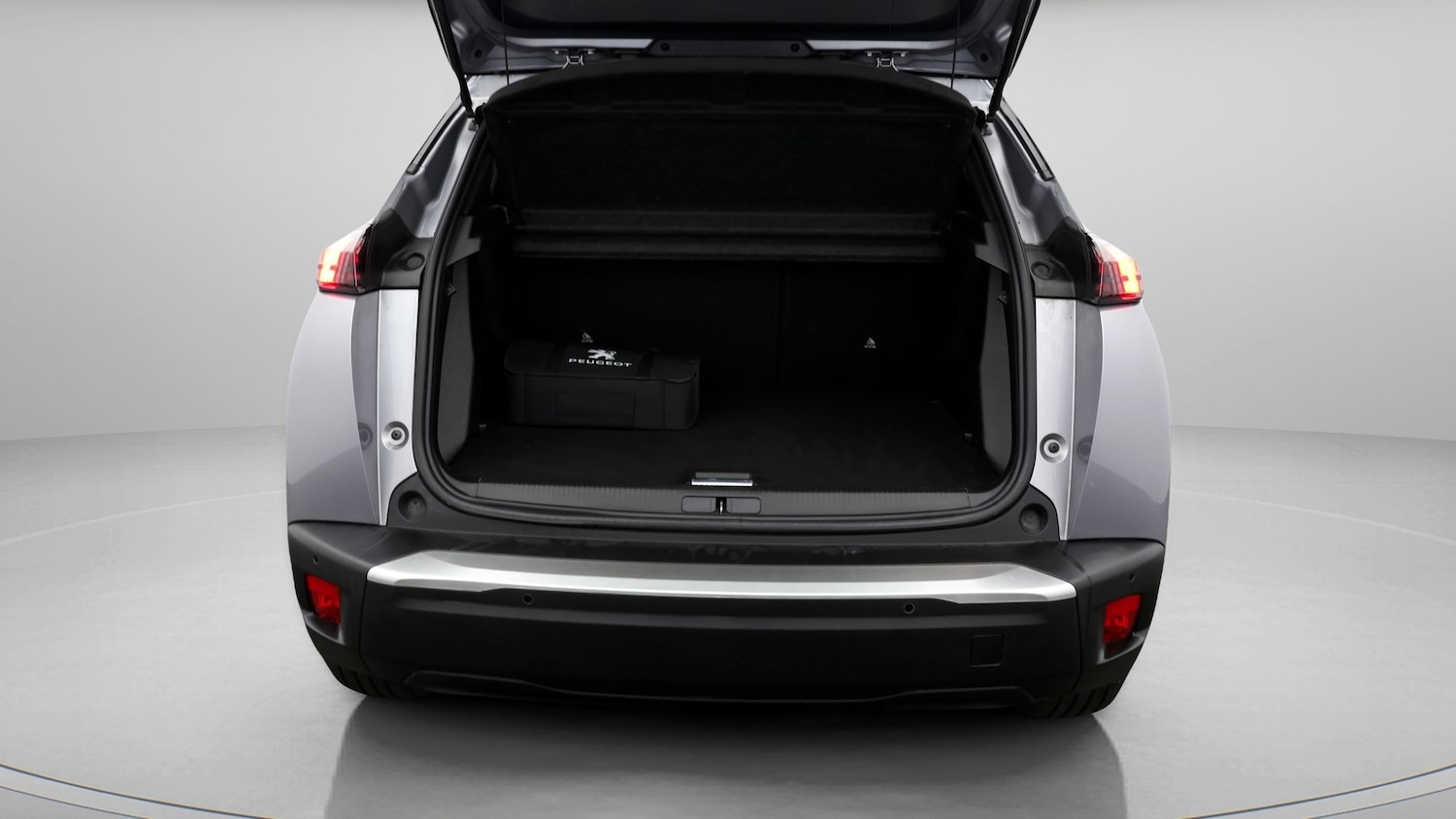 Used Peugeot 2008 2021 for sale - 77382832: Photo 17