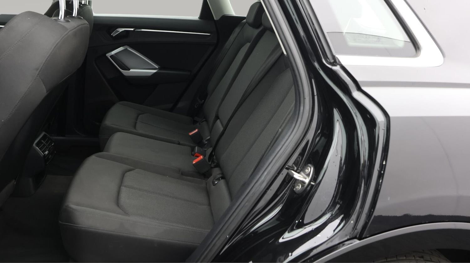 Used Audi Q3 2021 for sale - 76657674: Photo 17