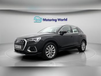 Used Audi Q3 2021 for sale - 76657674: Photo