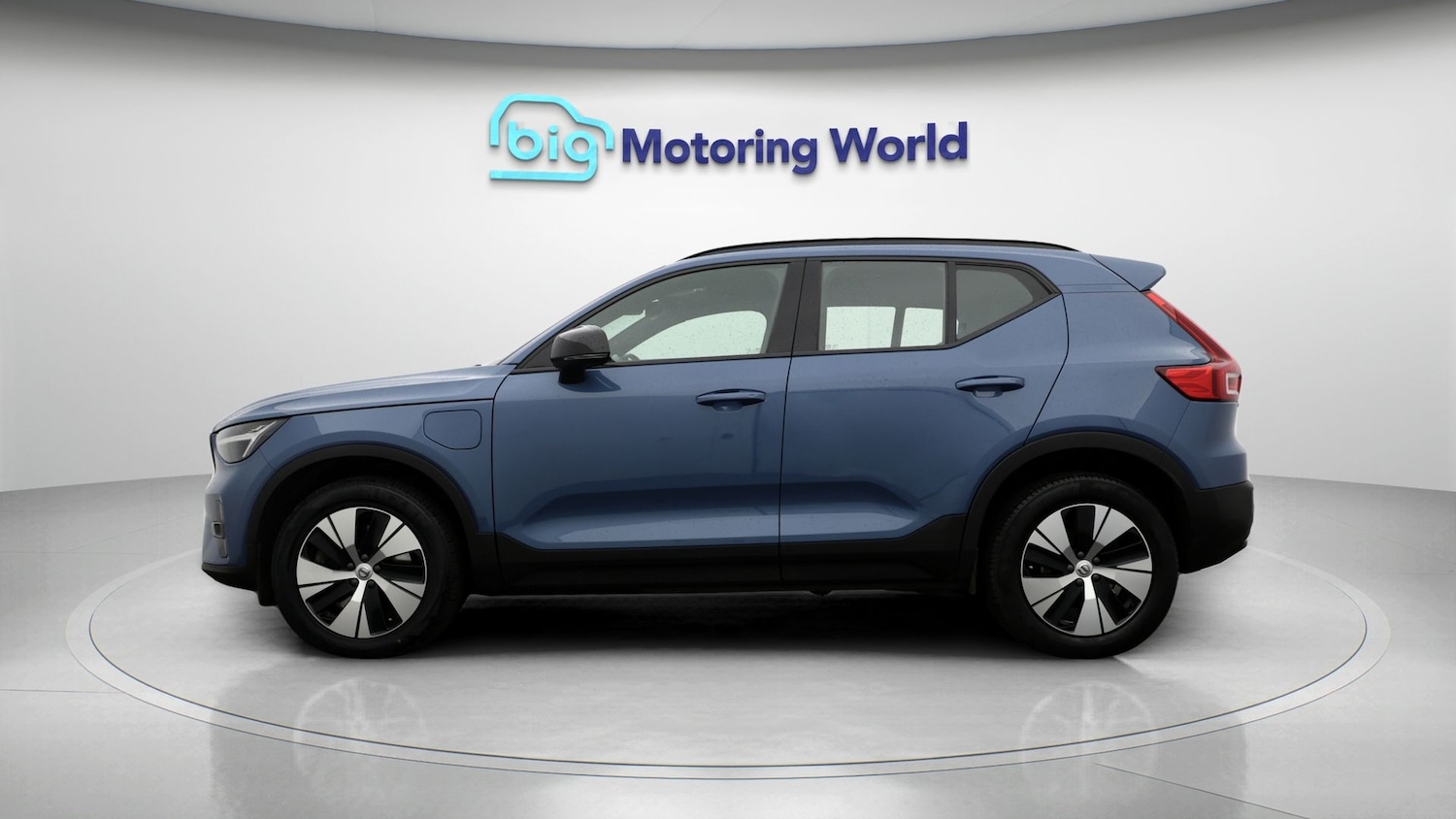 Used Volvo XC40 2023 for sale - 77855115: Photo 4
