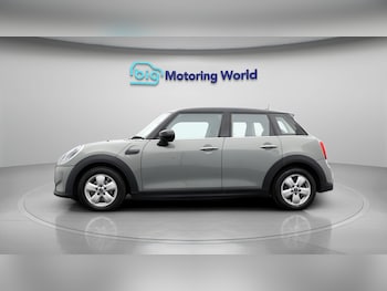 Used MINI Hatch 2022 for sale - 79600557: Photo