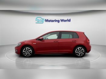 Used Volkswagen Golf 2020 for sale - 79105577: Photo