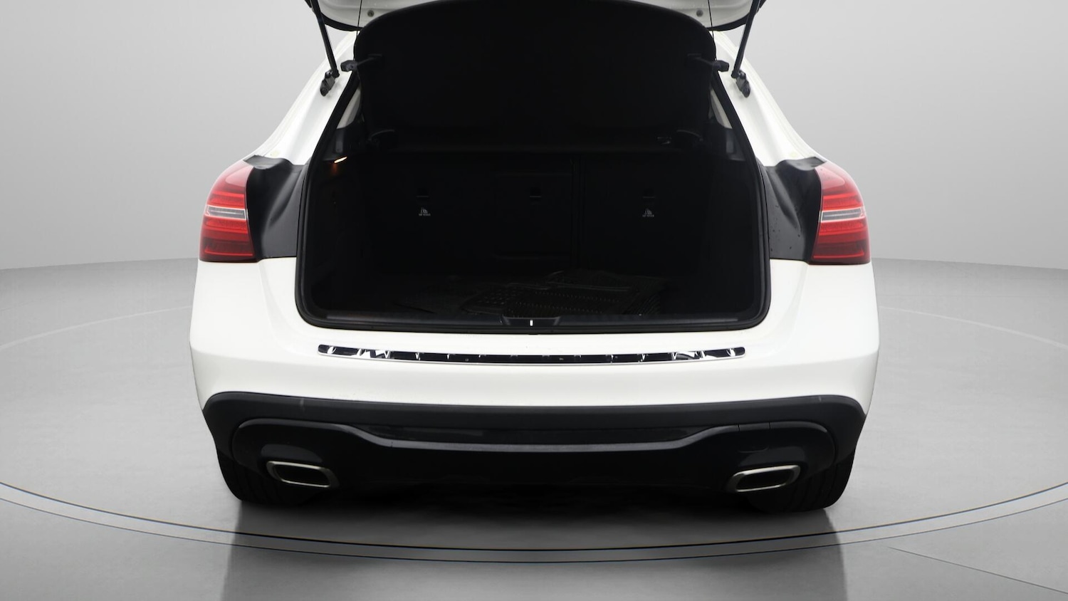 Used Mercedes-Benz GLA 2019 for sale - 76538460: Photo 18