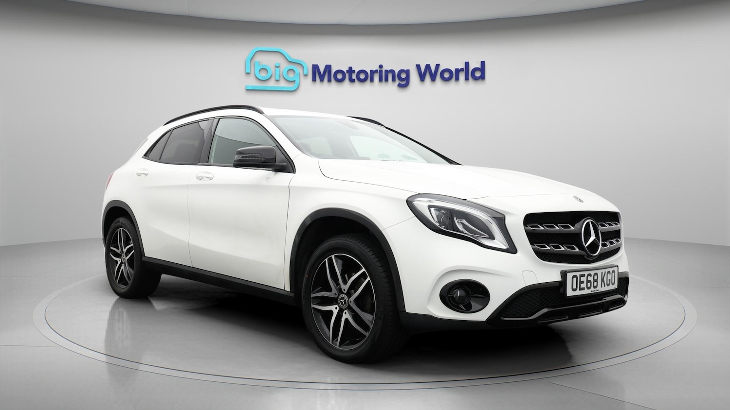 Used Mercedes-Benz GLA 2019 for sale - 76538460: Photo 2